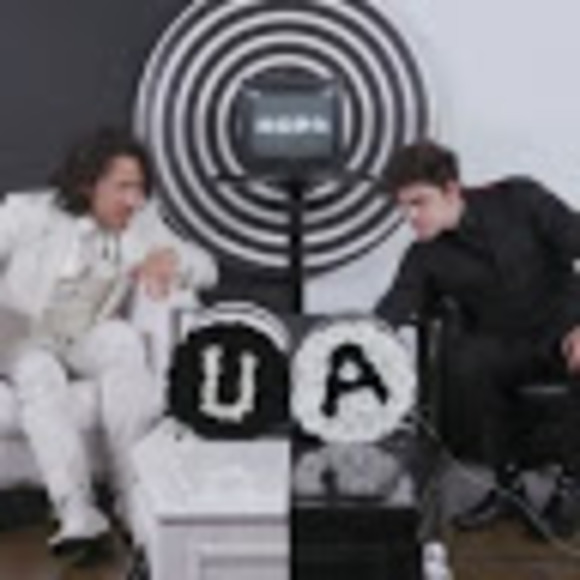 Meet your Posher, Emerald - Picture 1 of 1